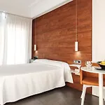 Delfines Hotel 4*