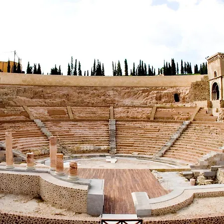 Отель Delfines 4*