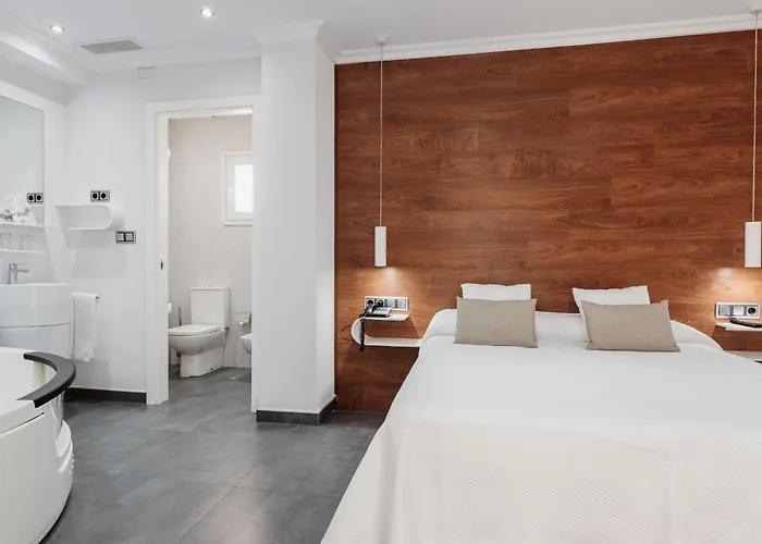 Delfines Λα Μάνγκα Δελ Μαρ Μενόρ